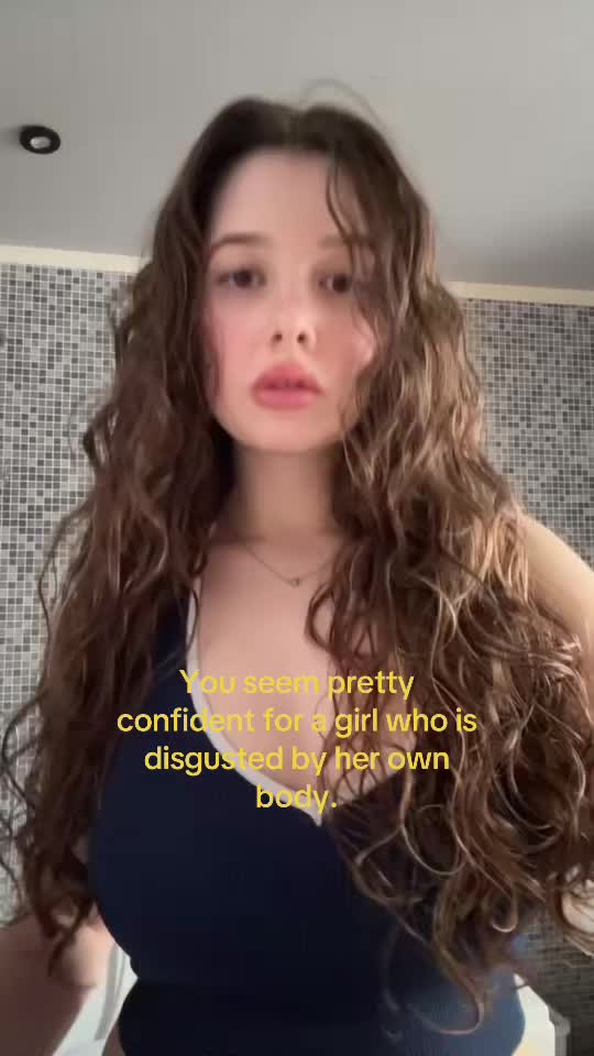 @Lara<3