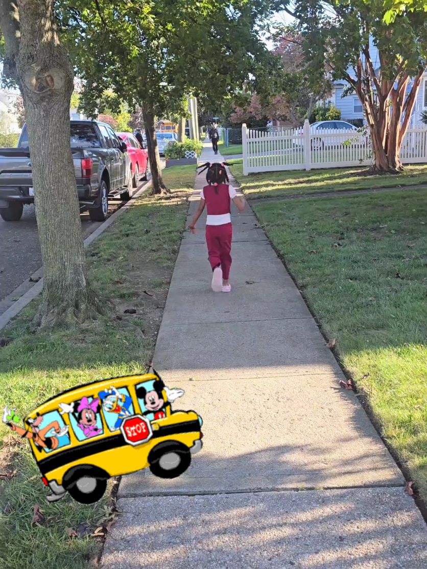 @lotsoflocs