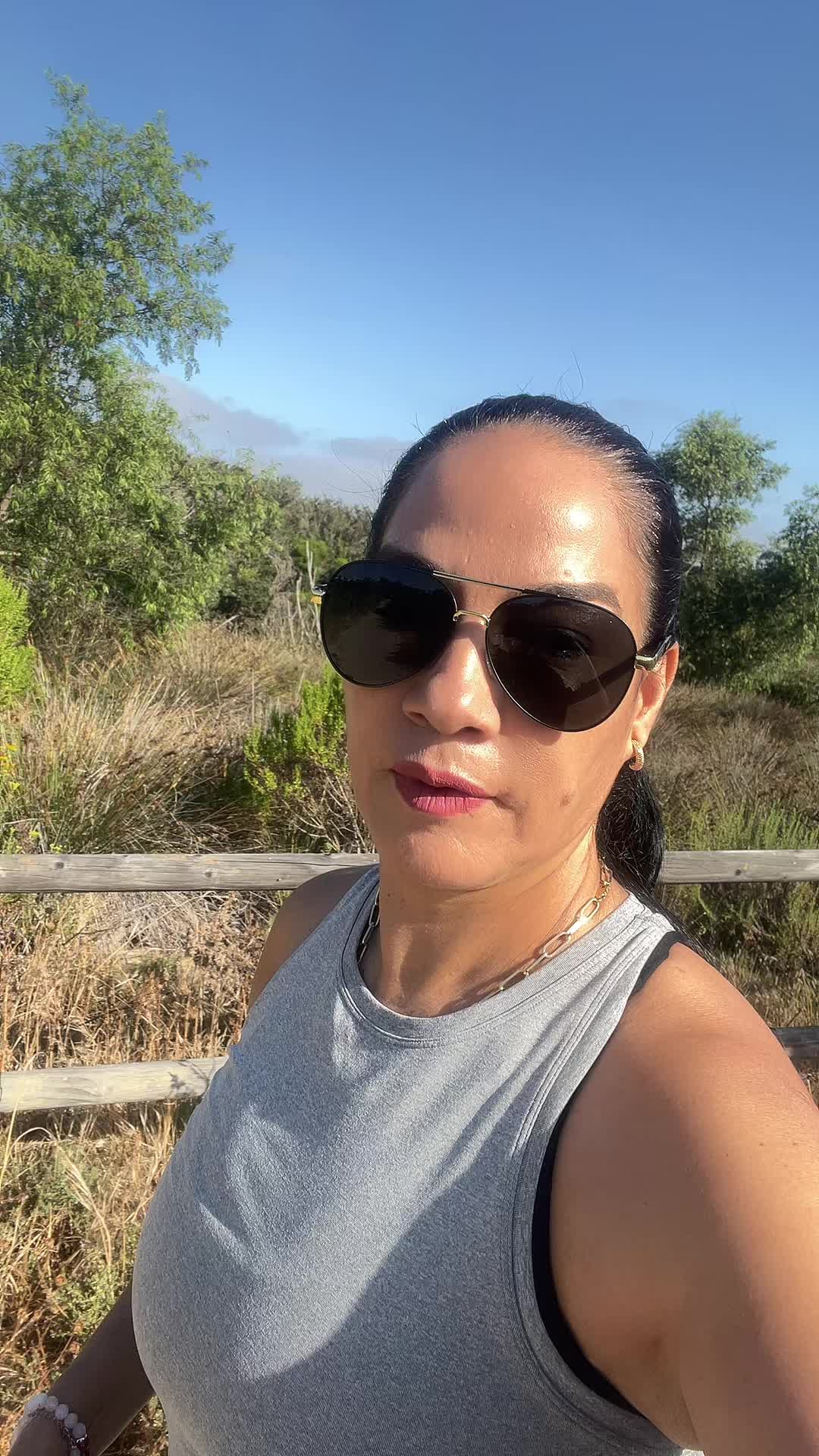 @Ana Lara