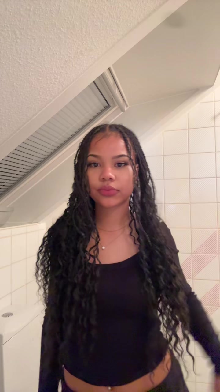 @user938389361