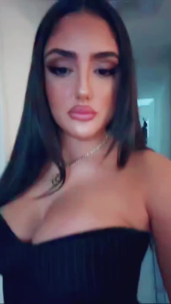 @madalina_aandrei0