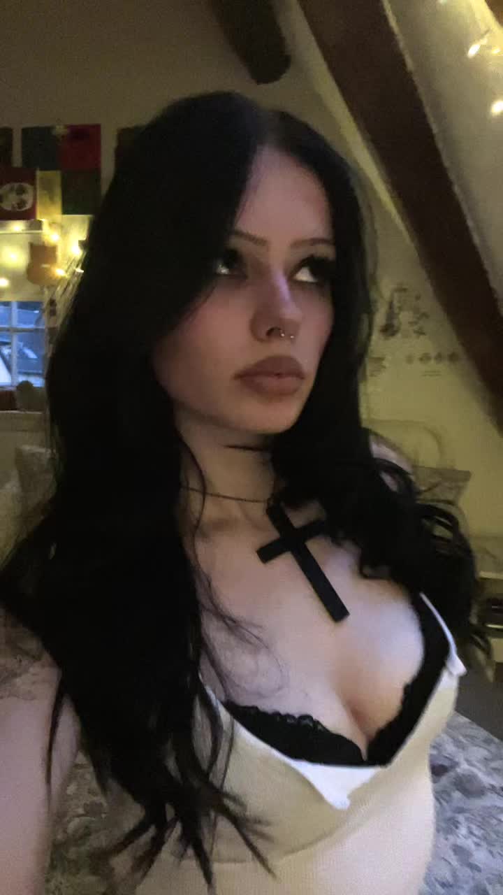 @julia
