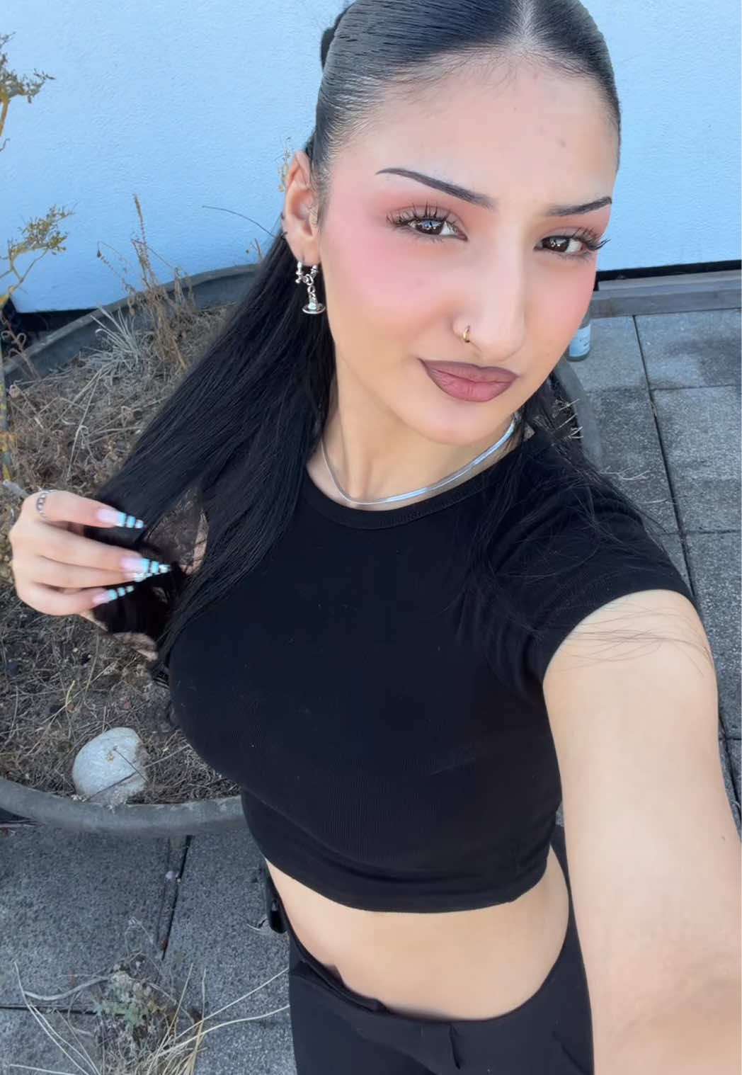 @epael𑣲ᯓ★