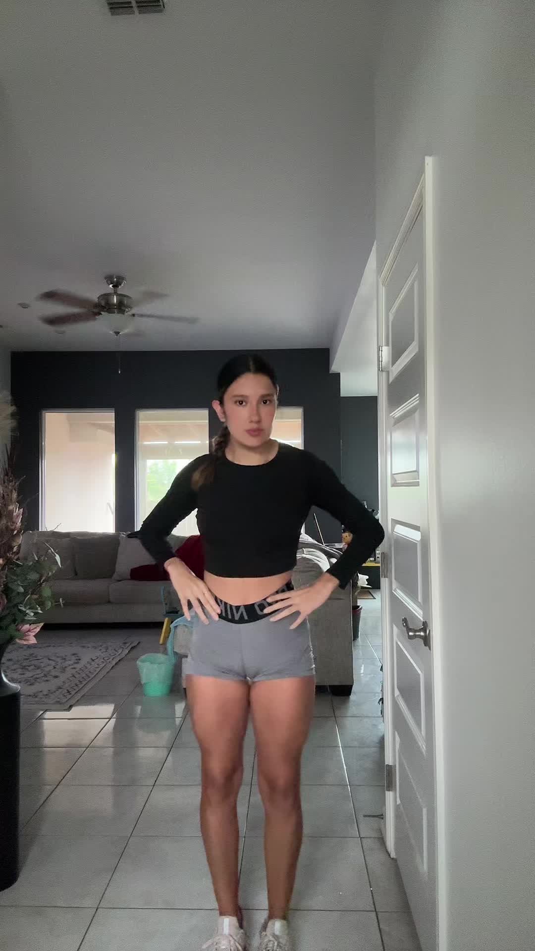 @Sydney Rodriguez