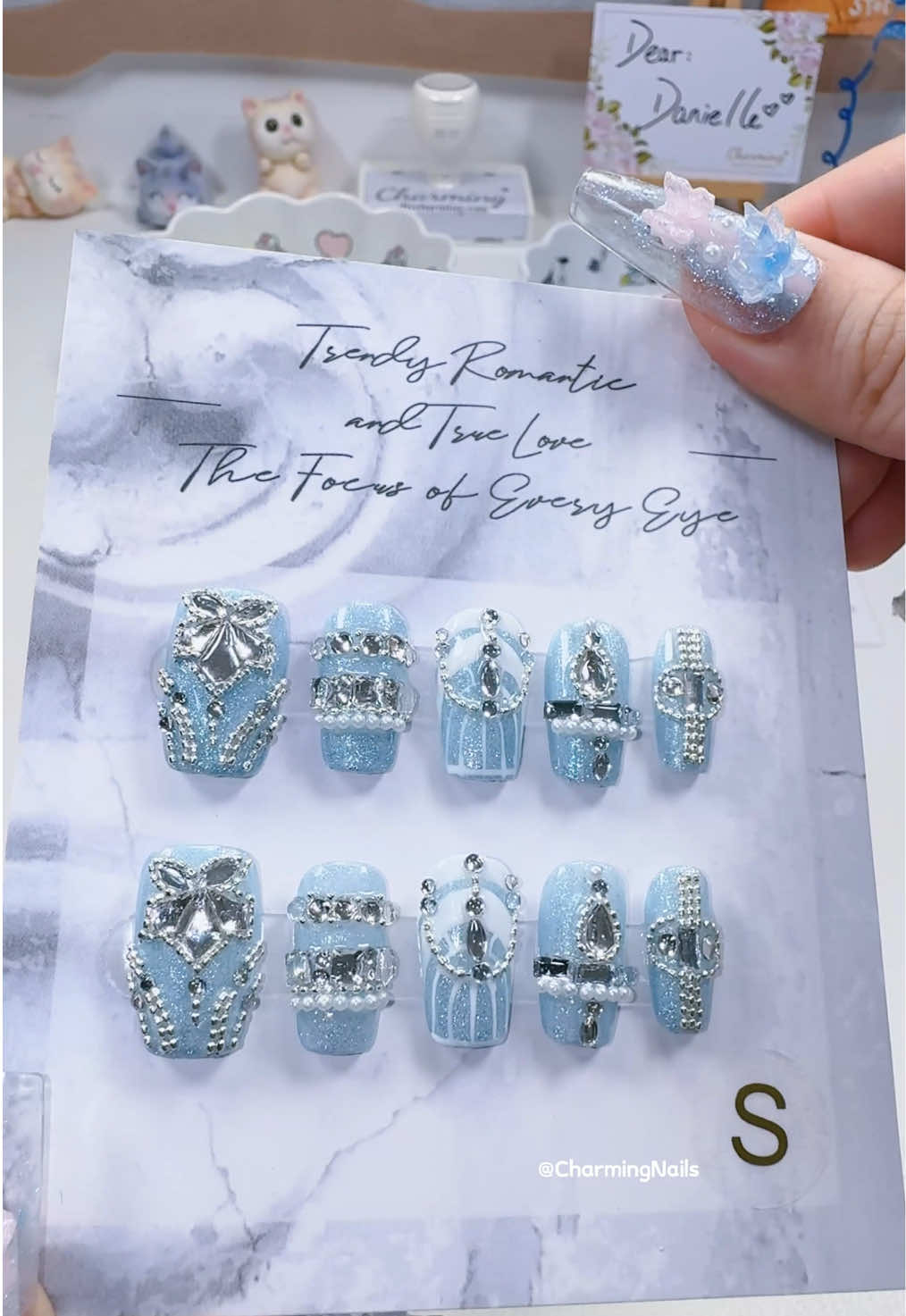 @Charming Nails 💅
