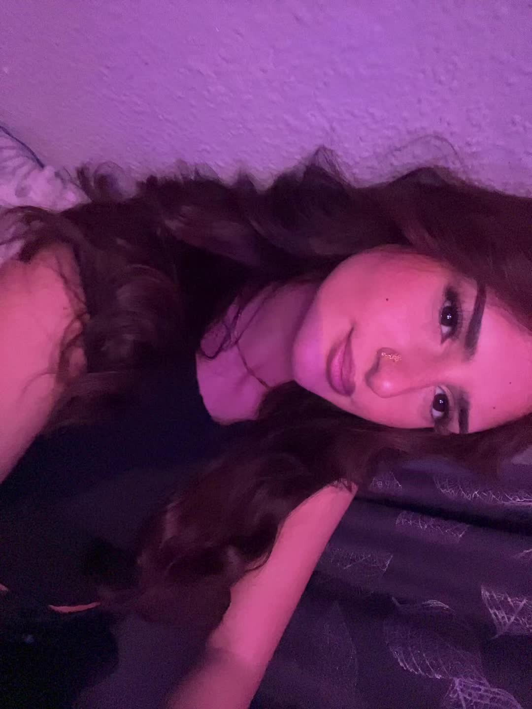 @⃟