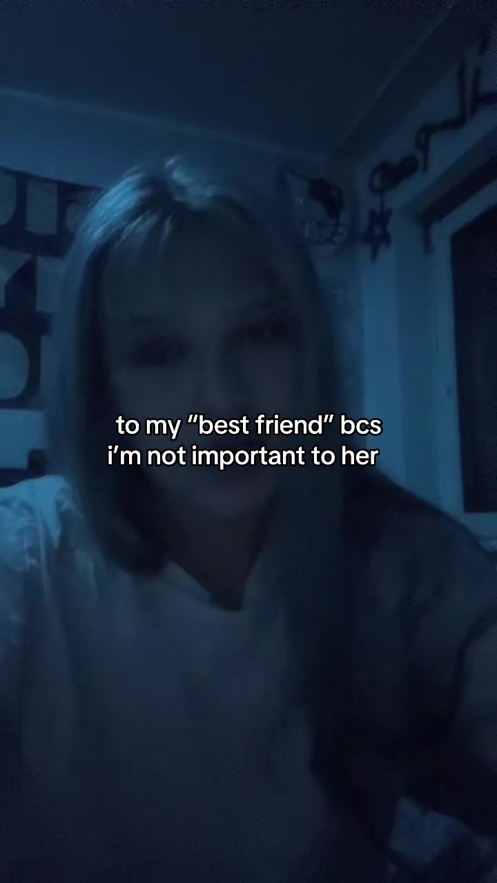 @maybealittebitemo