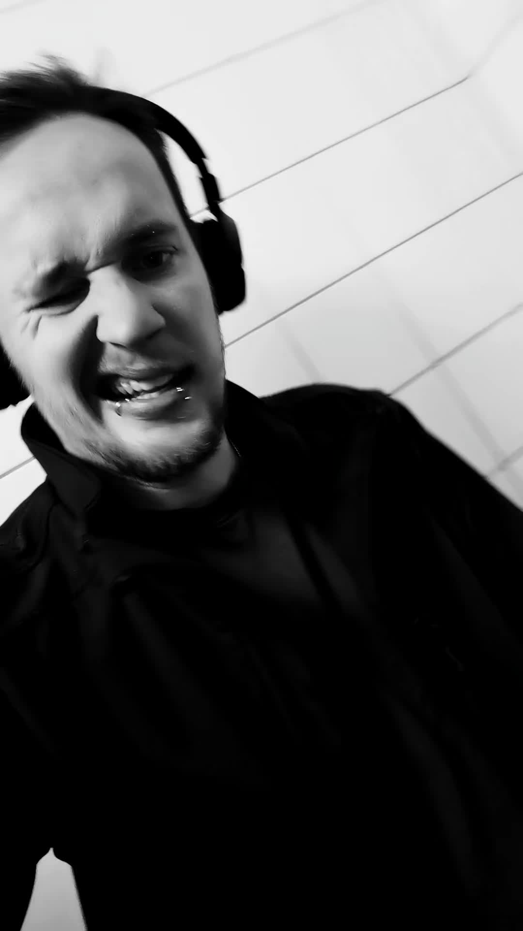 @😈Eiskalter_psycho😈