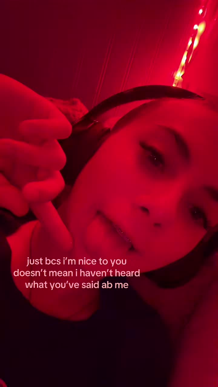 @???