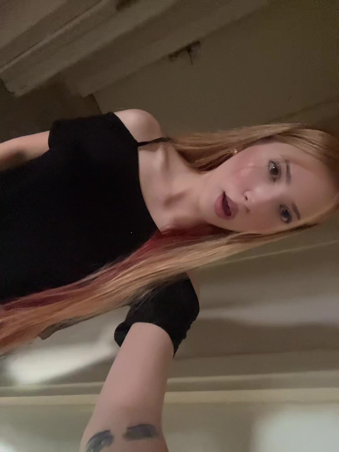 @4ozl3m