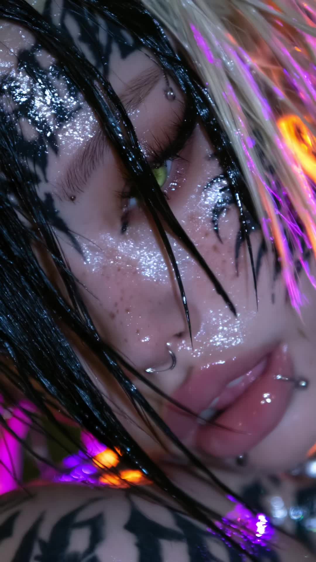 @𝖑𝖎𝖌𝖍𝖙