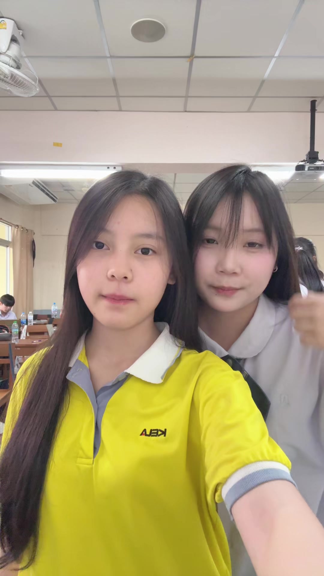 @ยิ้มหวาน