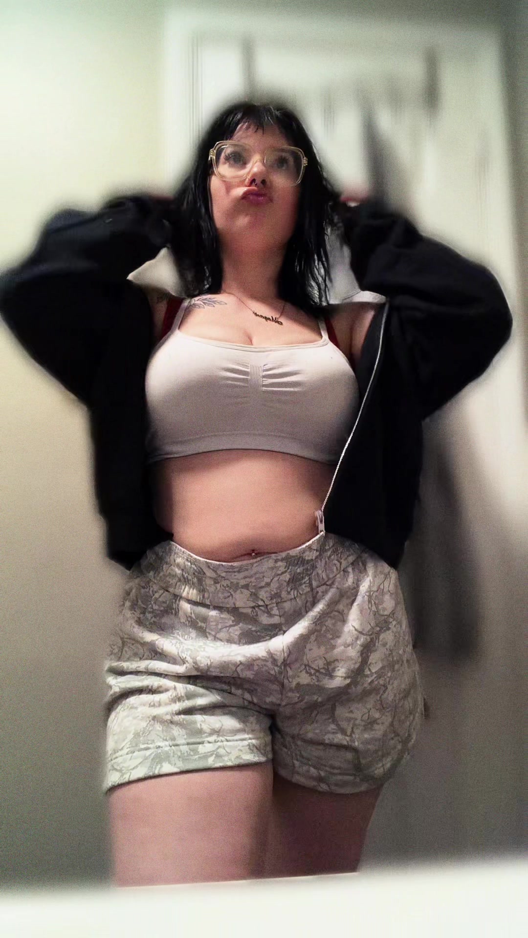 @Yooo_its_megan