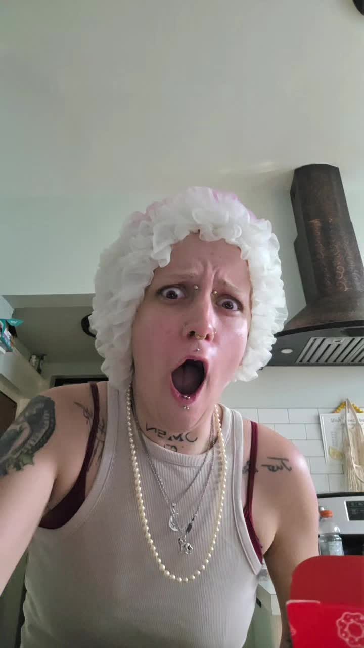 @☽&bull;𝔐🥚&bull;☾