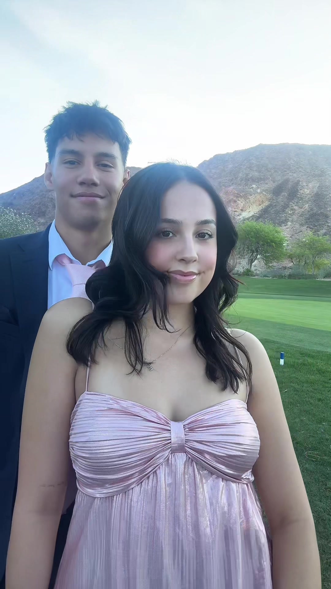 @AVA