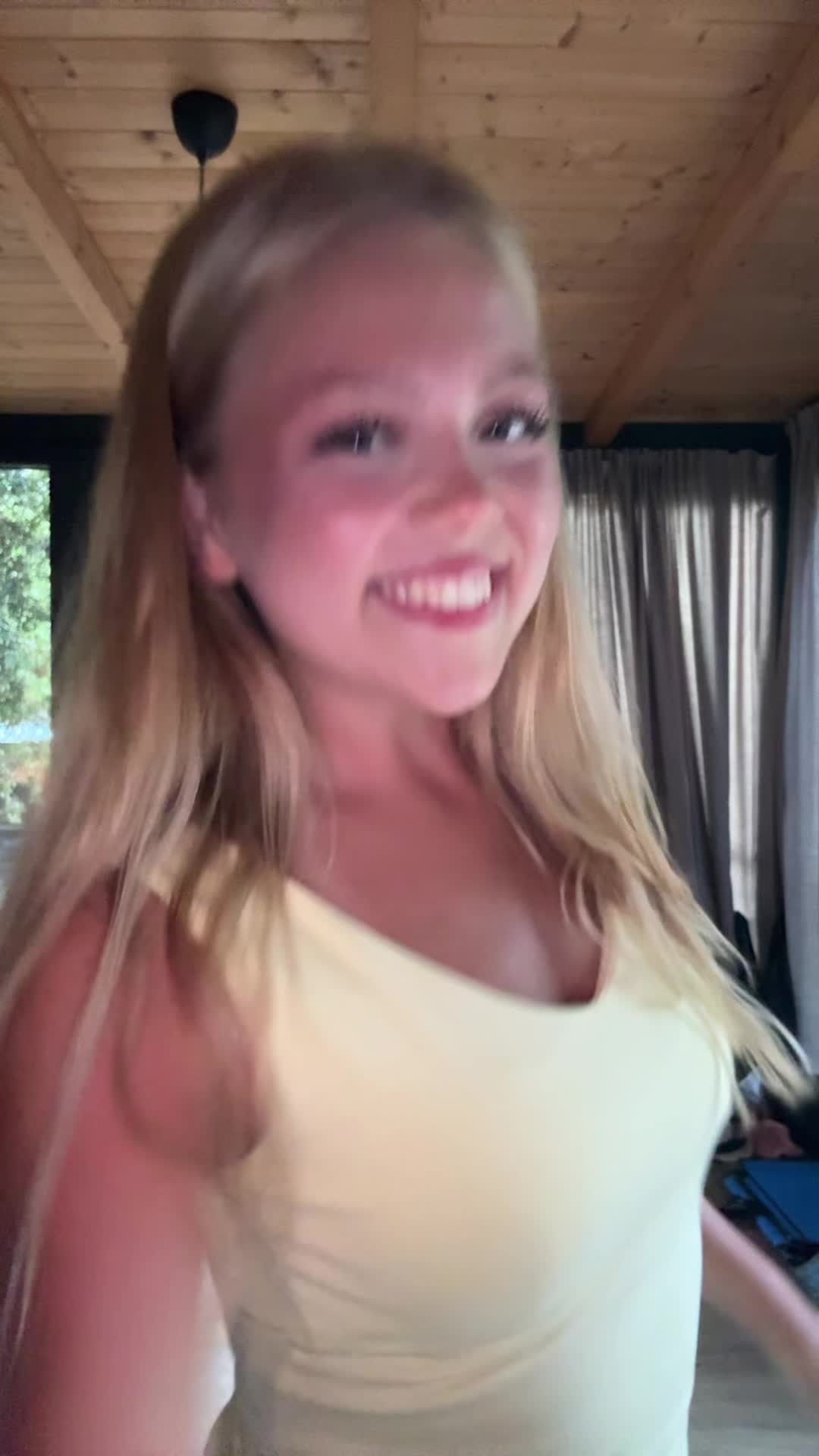 @Klara ♡