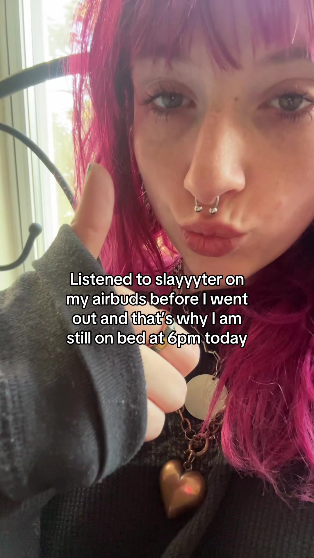 @emily.airbuds