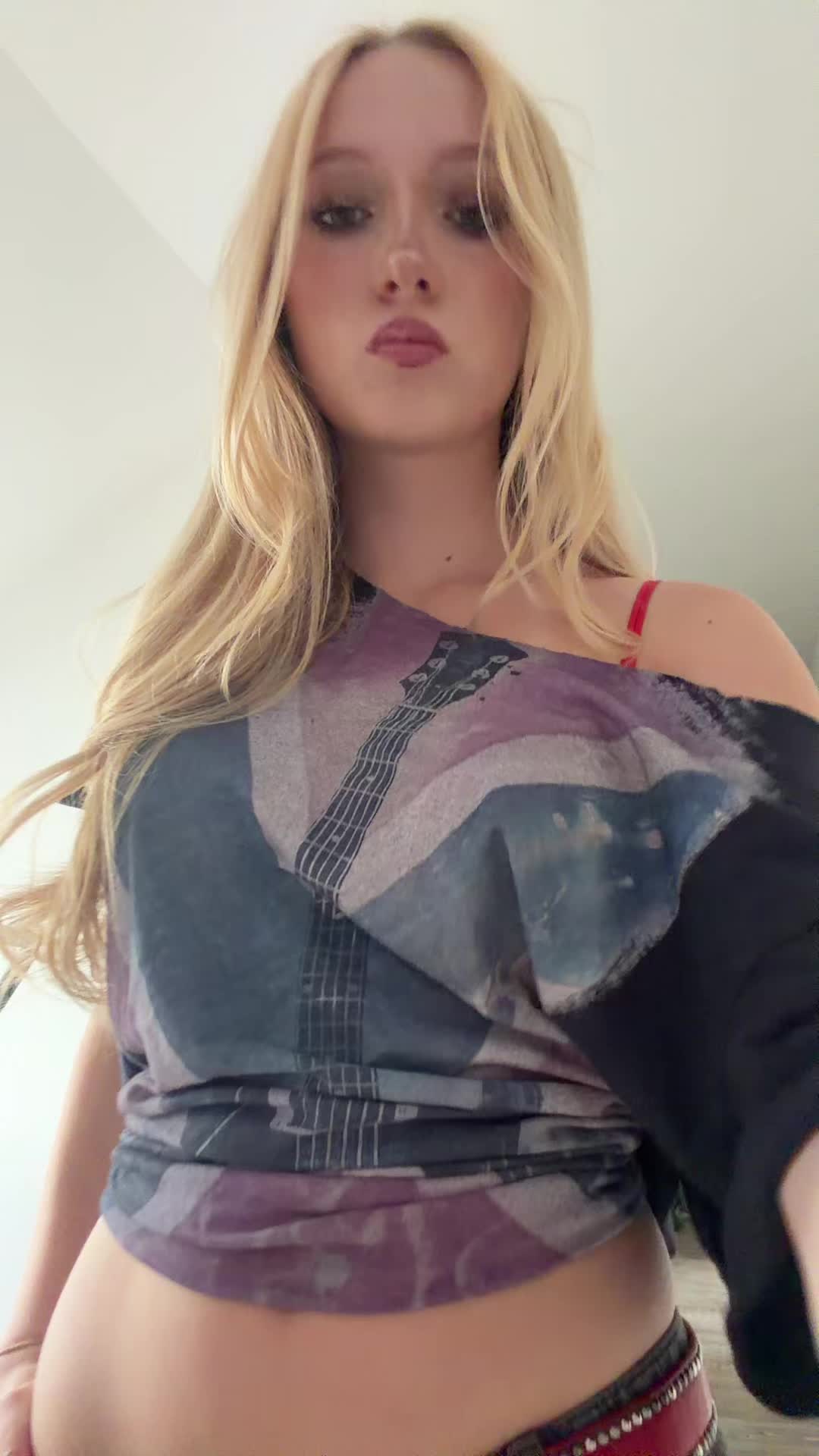 @Lillyyy