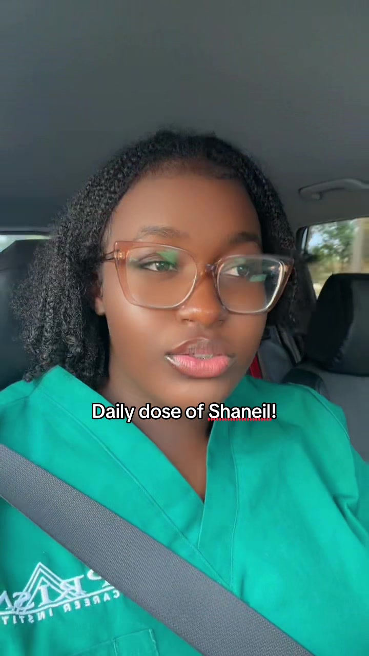@Nikayda Nikeira