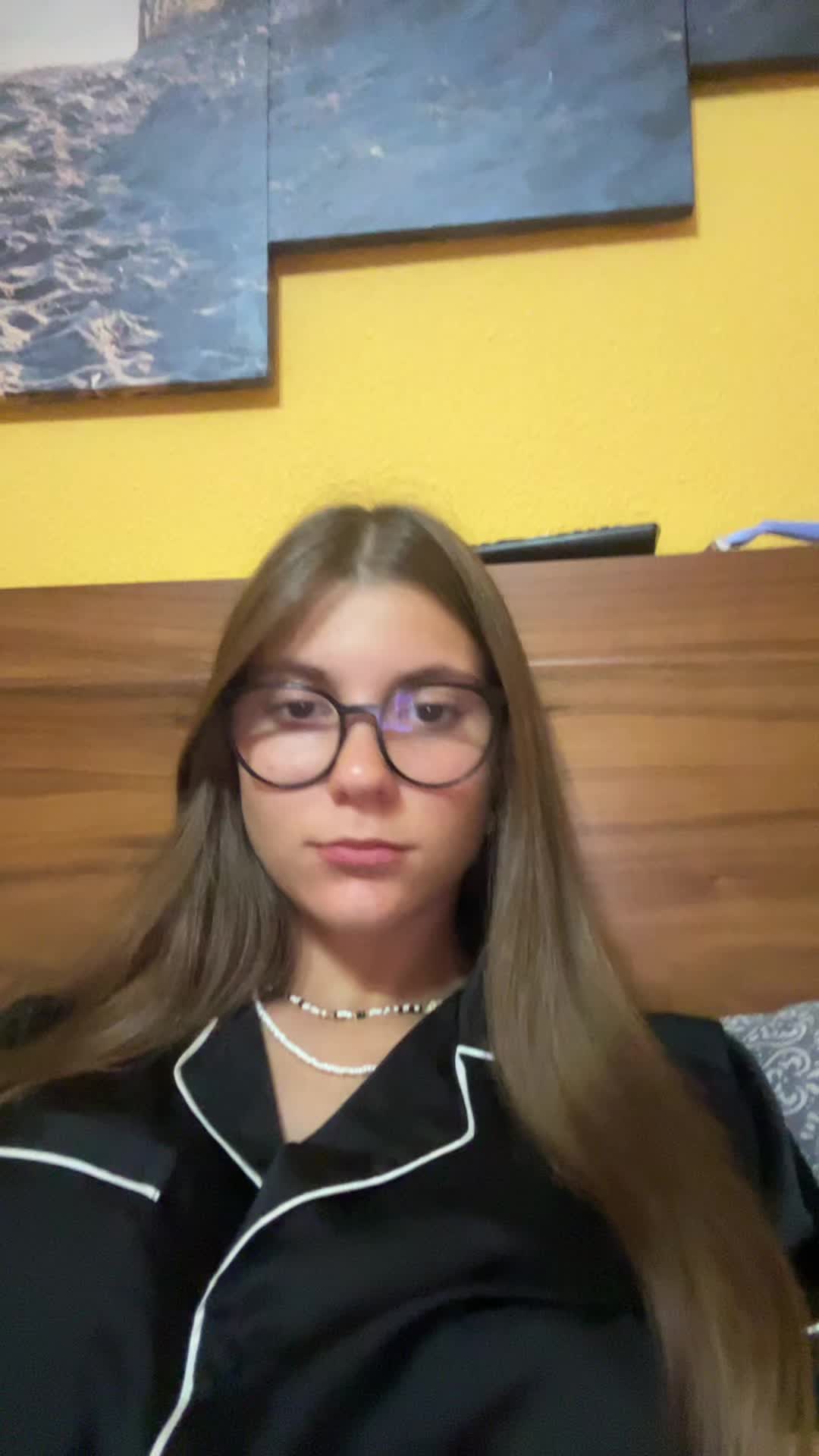 @pauluska