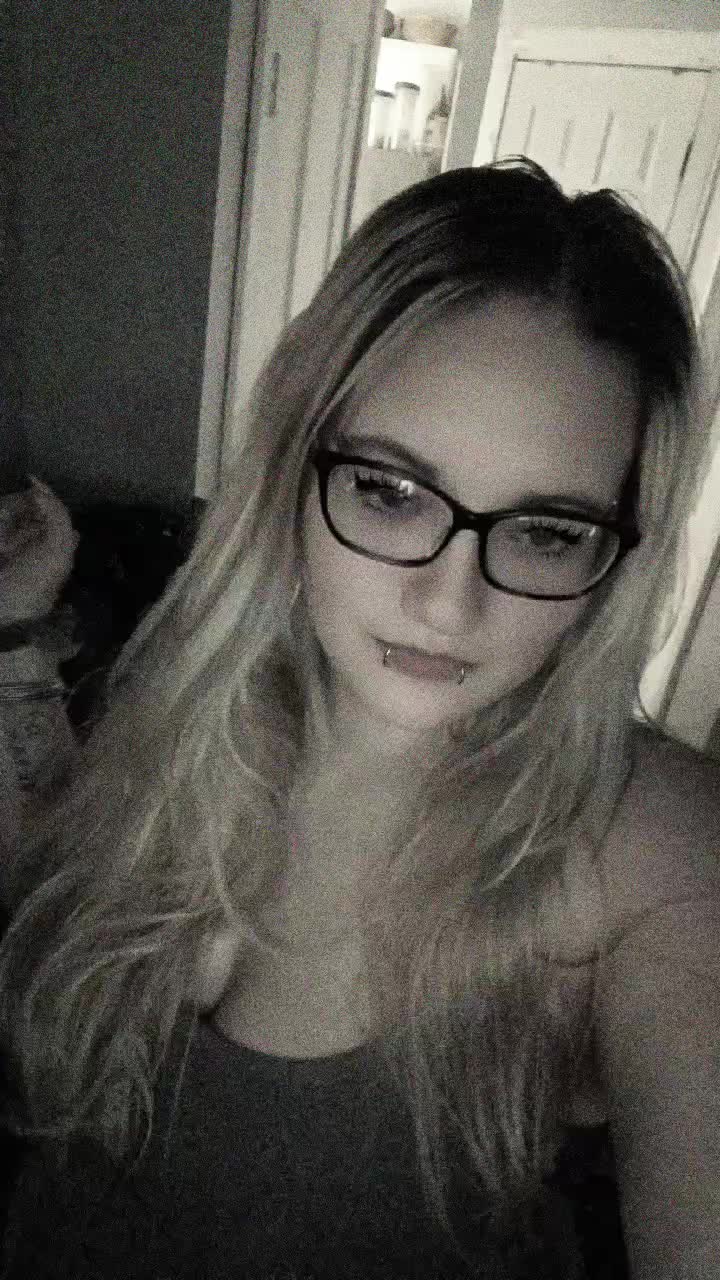 @๐๐๐