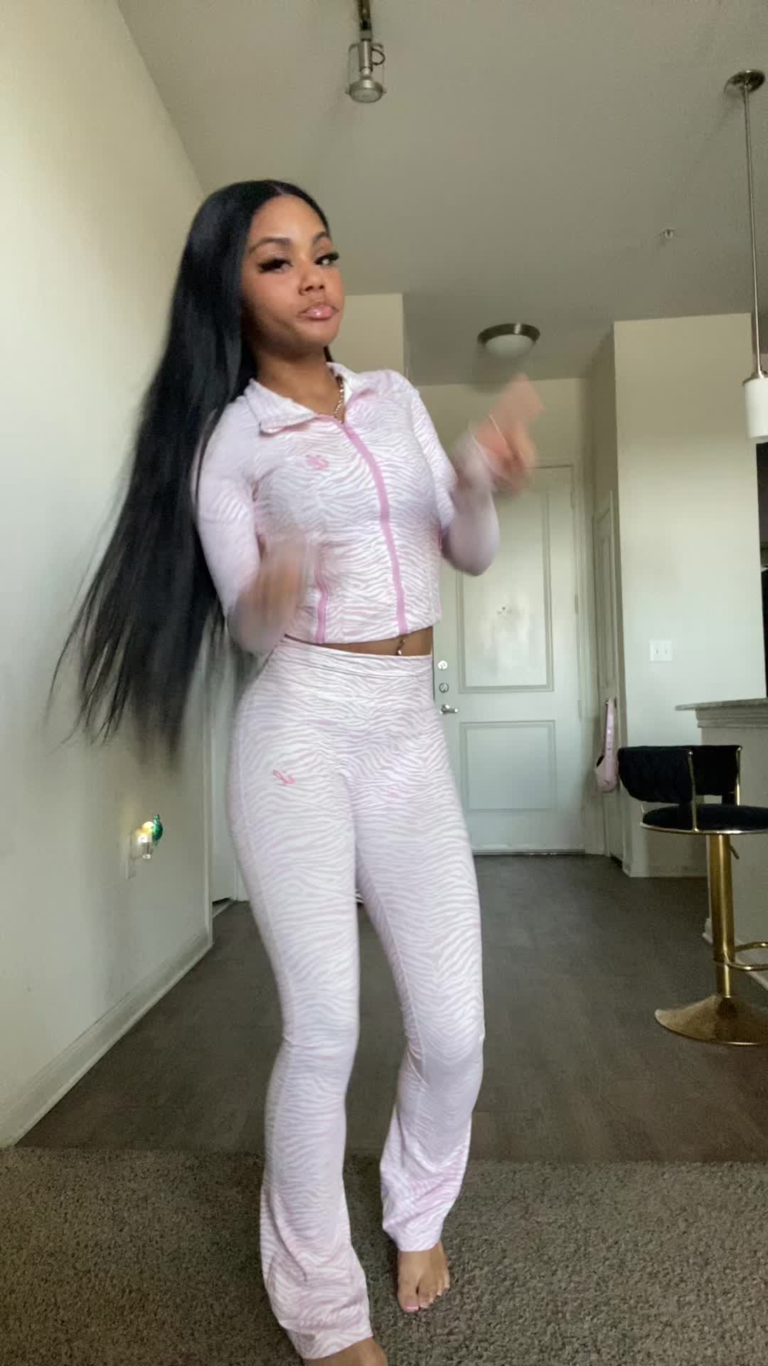 @mani 🎀