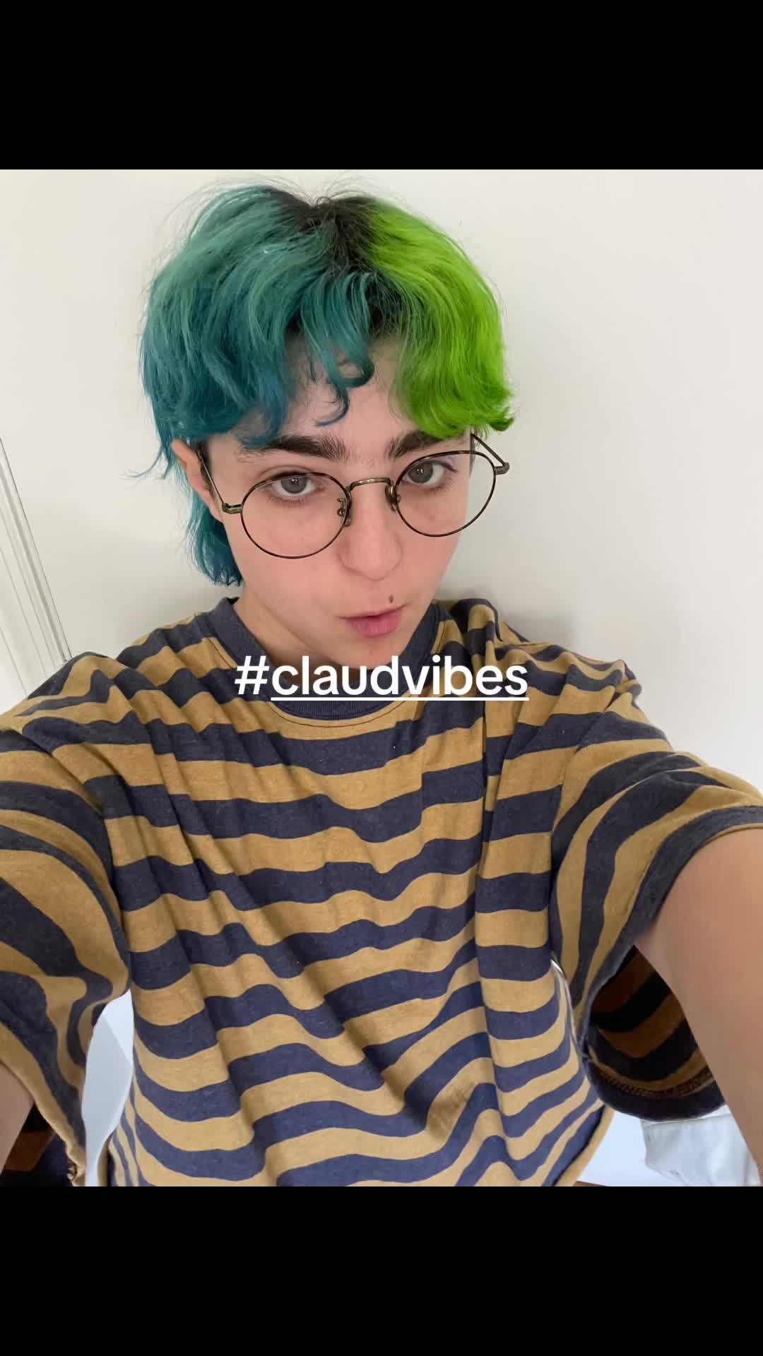 @claud archive 💚💙