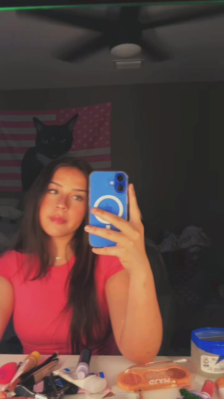 @️😛🫰🏻🤍🥹🎉😉😹👀