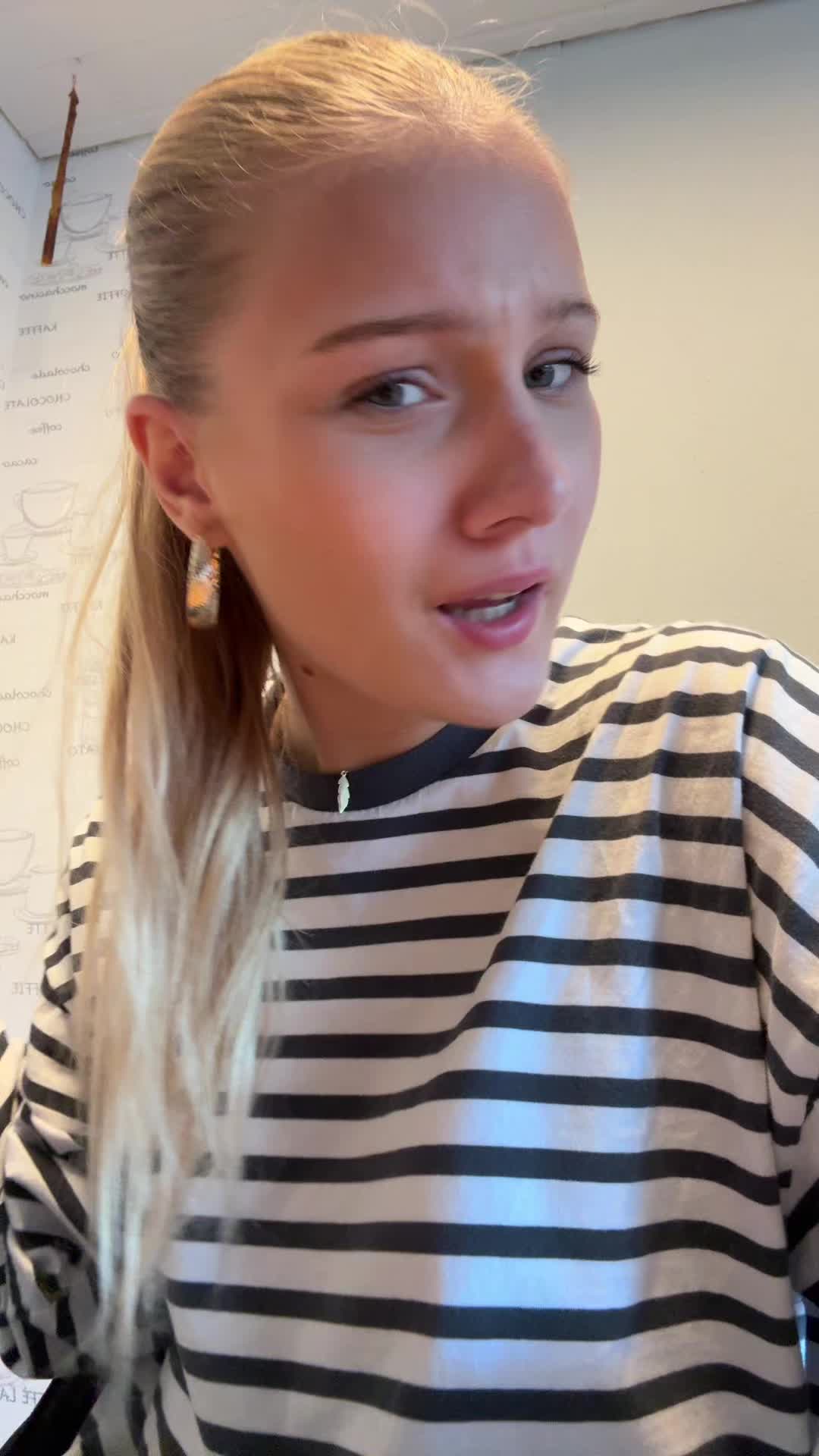 @anneke