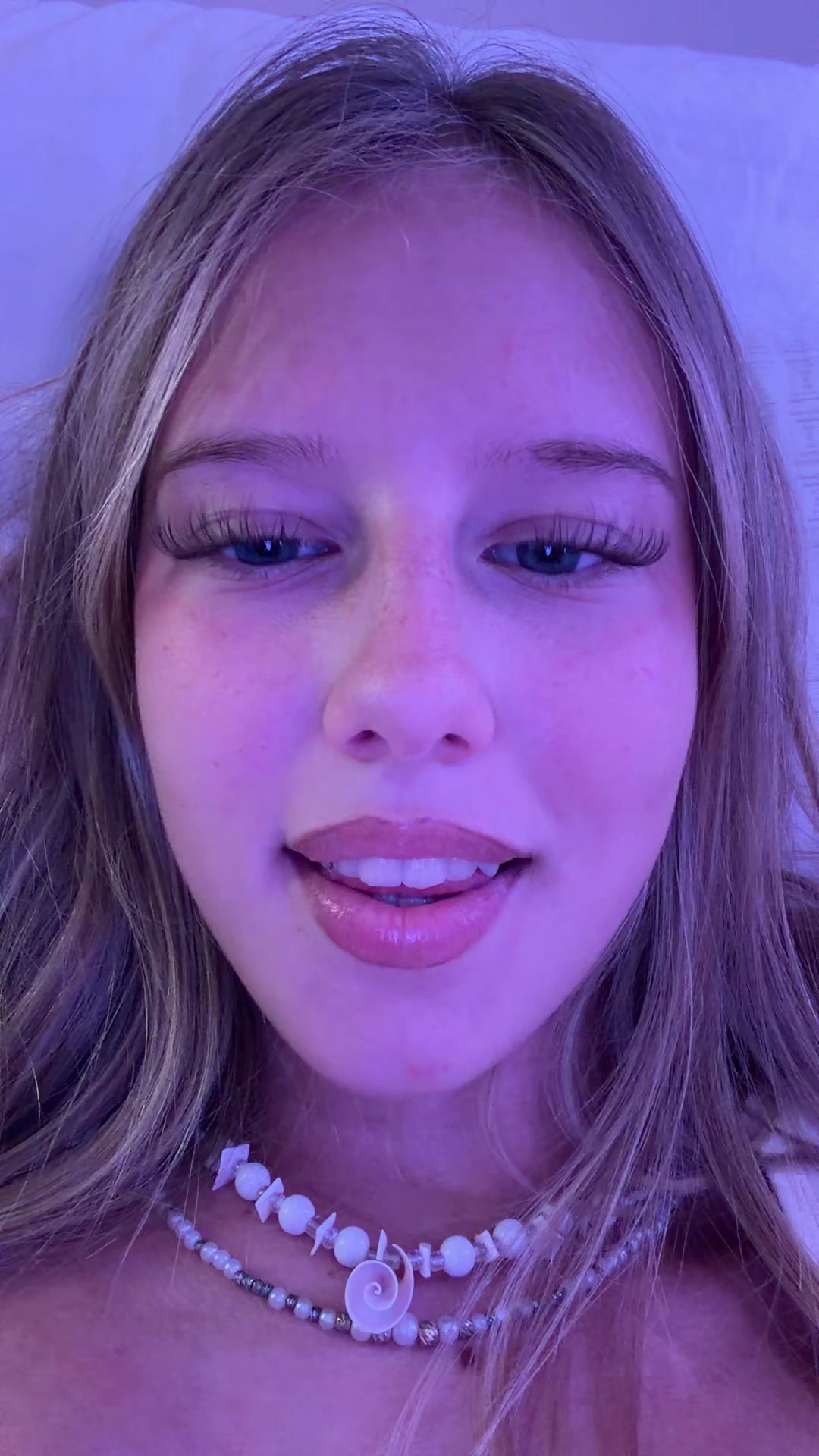 @🦄
