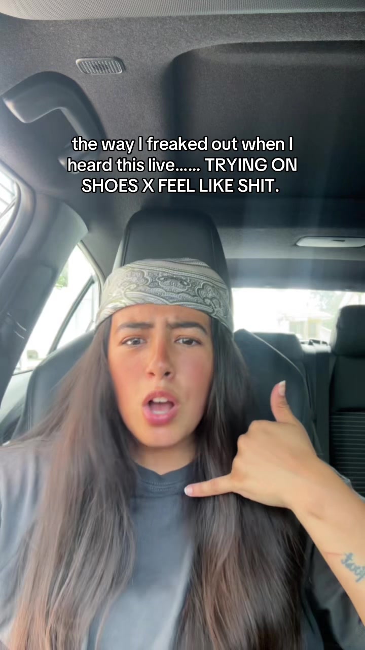 @Angelina&trade;️
