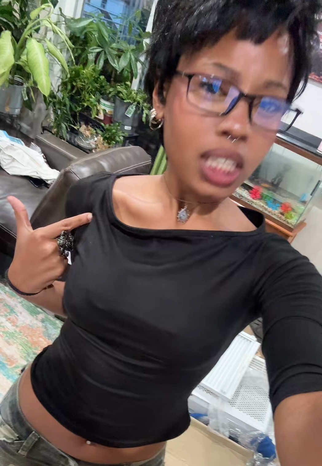 @tay.