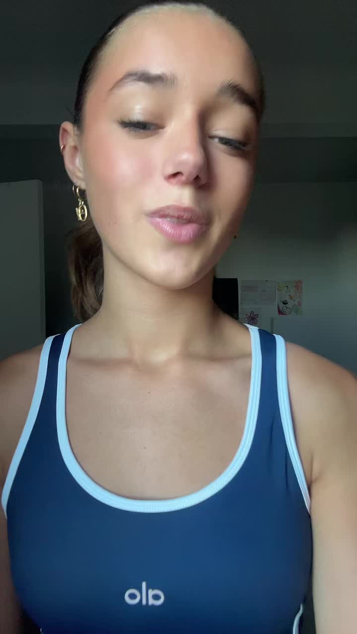 @ella 💋💋