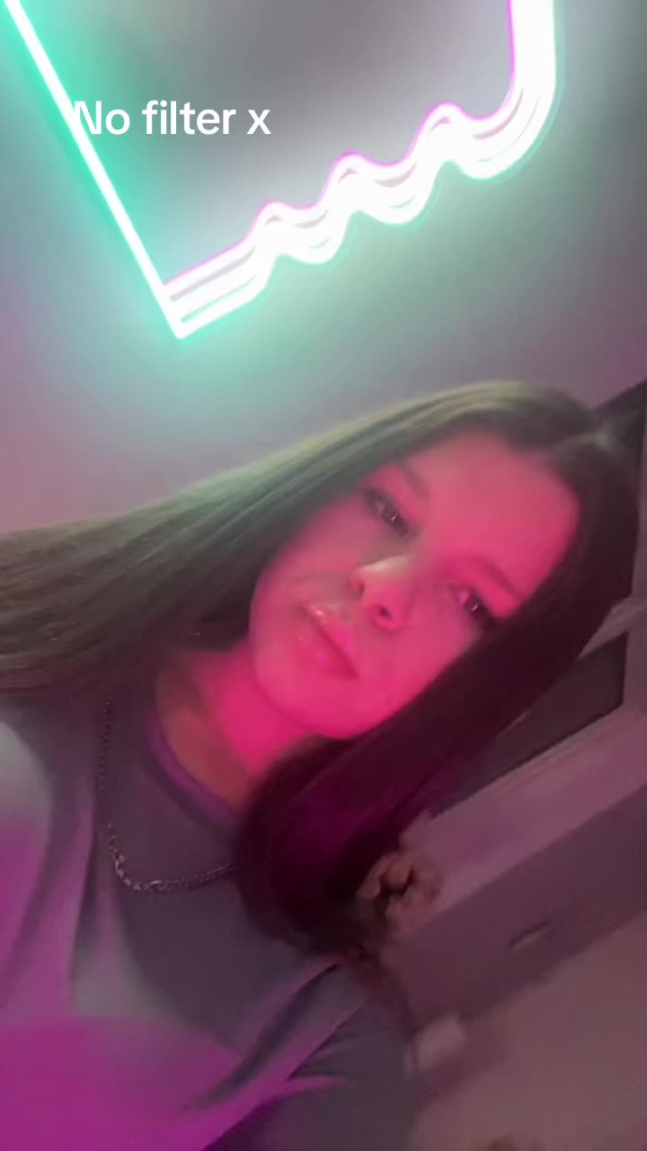 @Chloe 🩶
