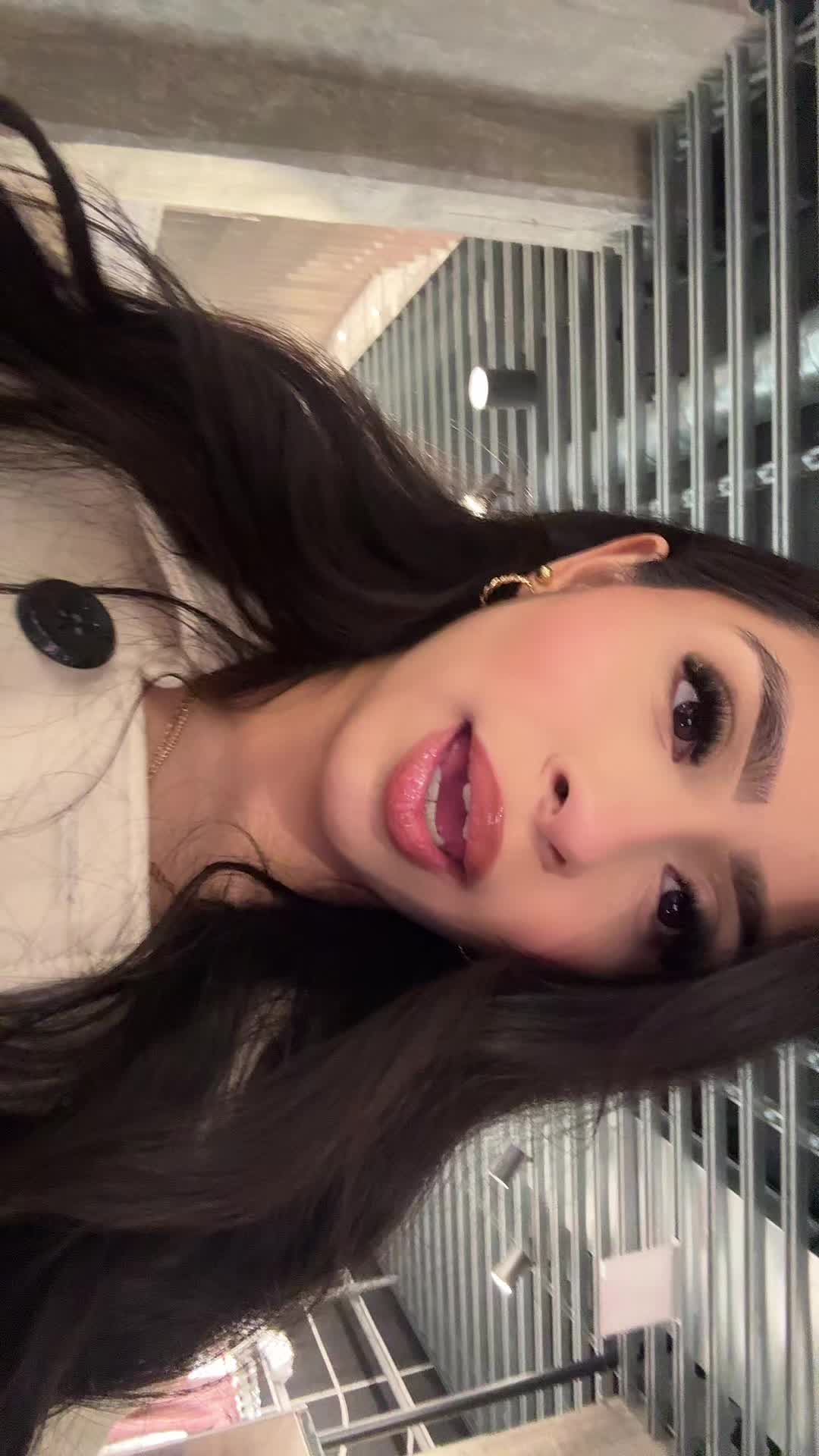 @VICTORIA 🍒🦓🪩