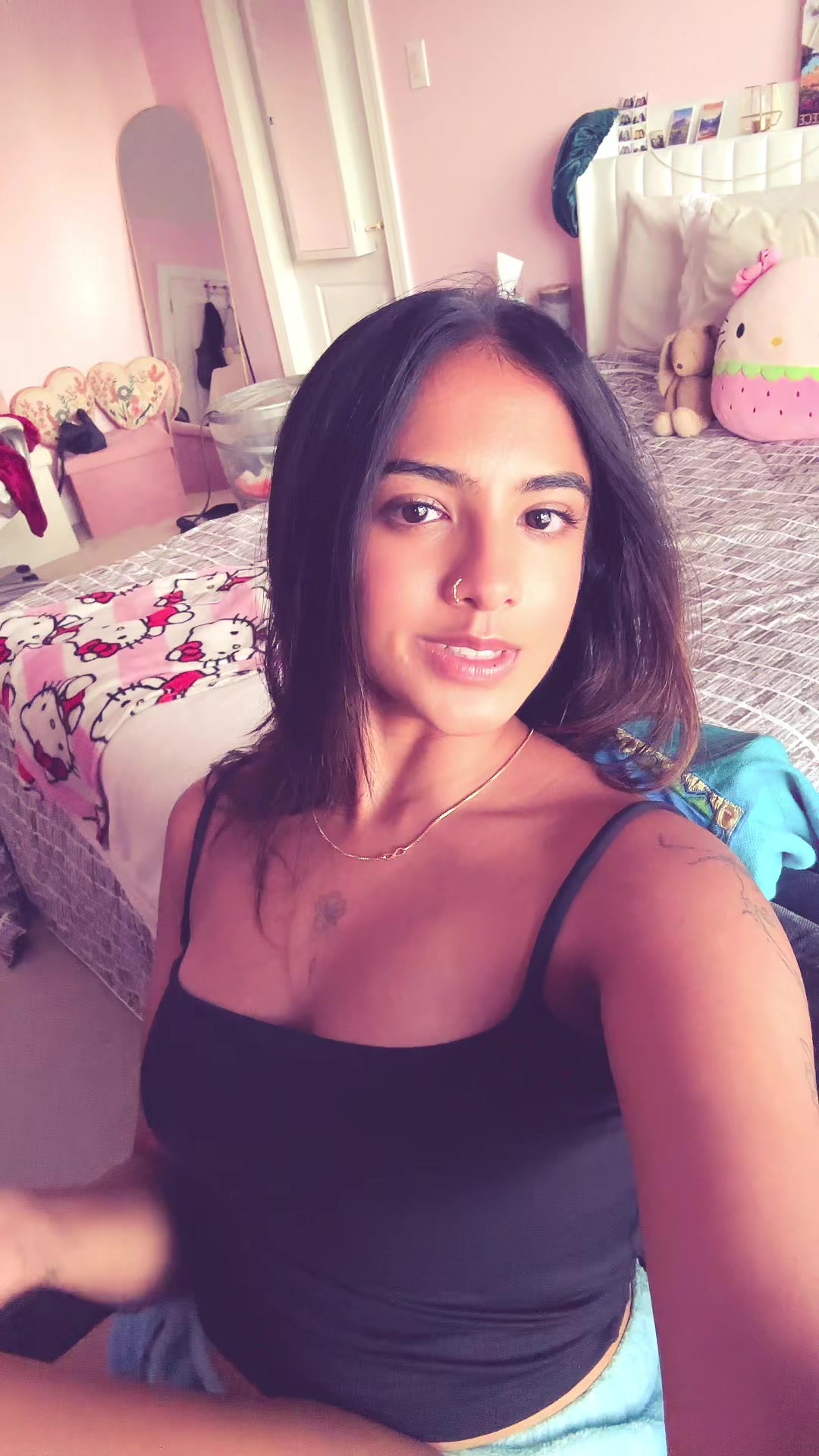 @Ayesha🦋