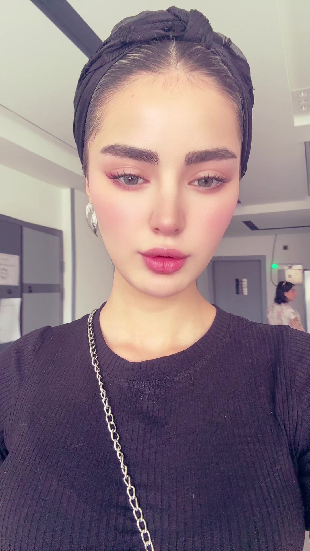 @Yasllina