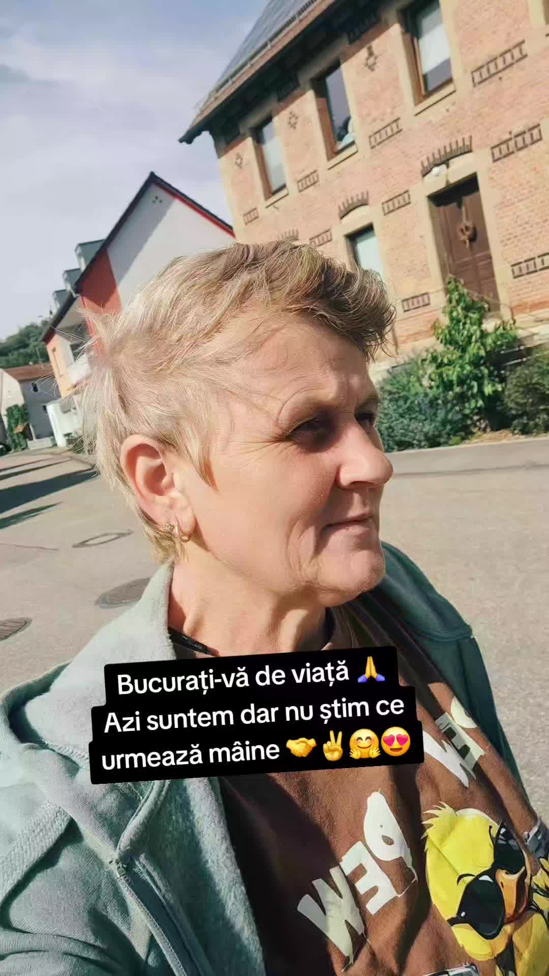 @Oana