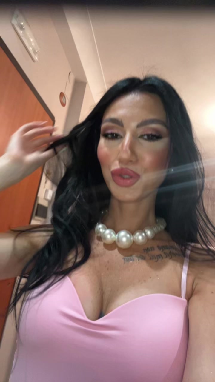 @Anna Giarnieri🍒