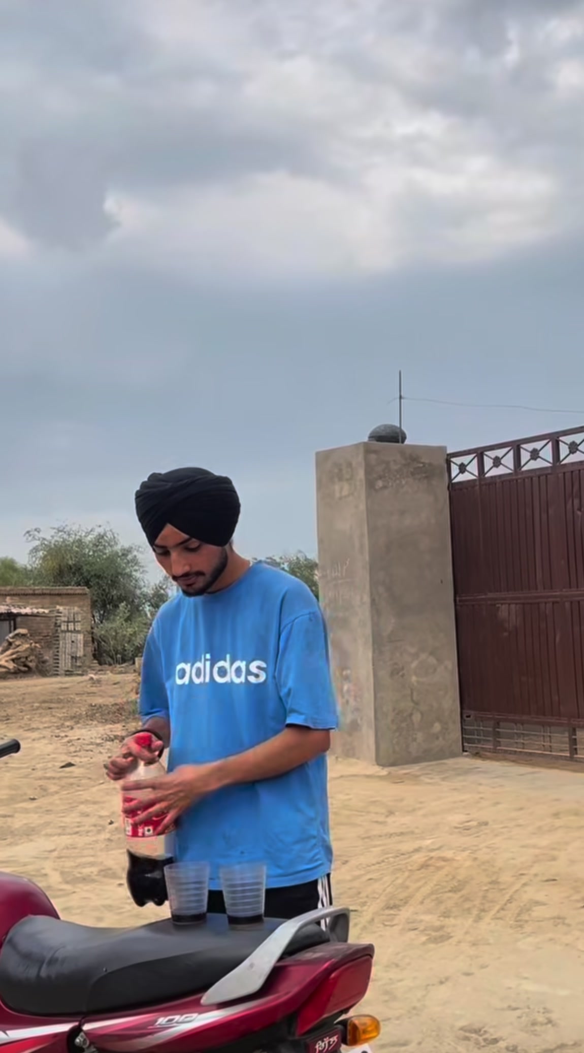 @Punjabi_Mehkman