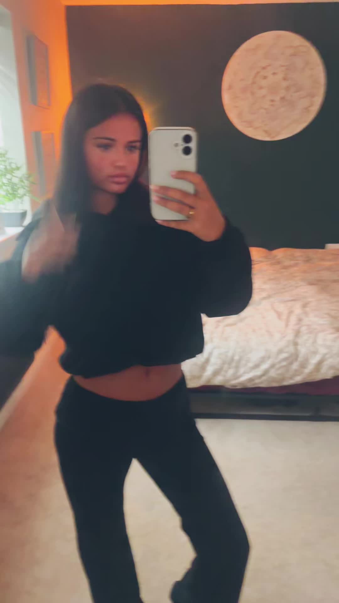 @𝓗 ♡