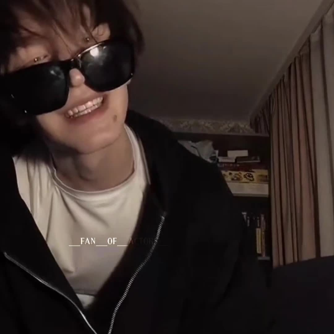@☆𝒜𝑅𝐼𝒜𝒩𝒜☆