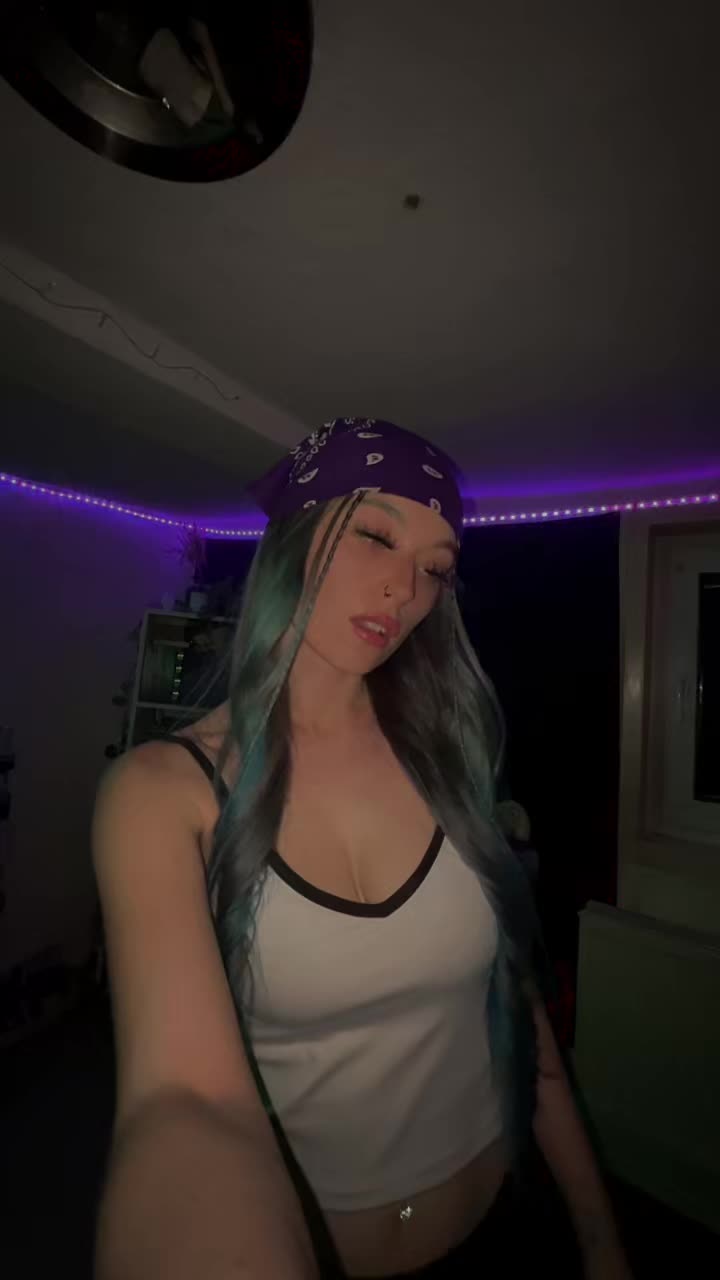 @Sammy💚💜