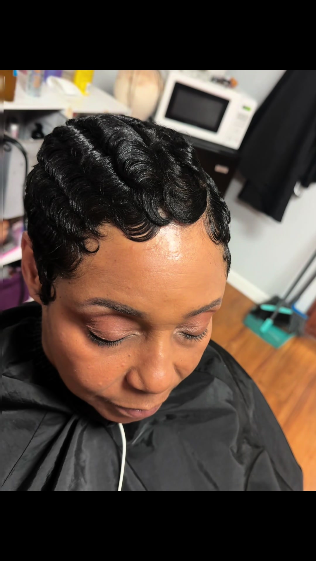 @Hairstylistjunkie ✂️