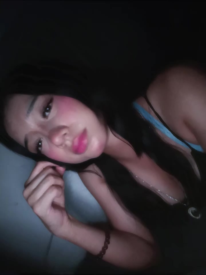 @𝓝𝓪𝓷𝓲 𝓜𝓮𝓷𝓭𝓮𝔃𝔃🩷