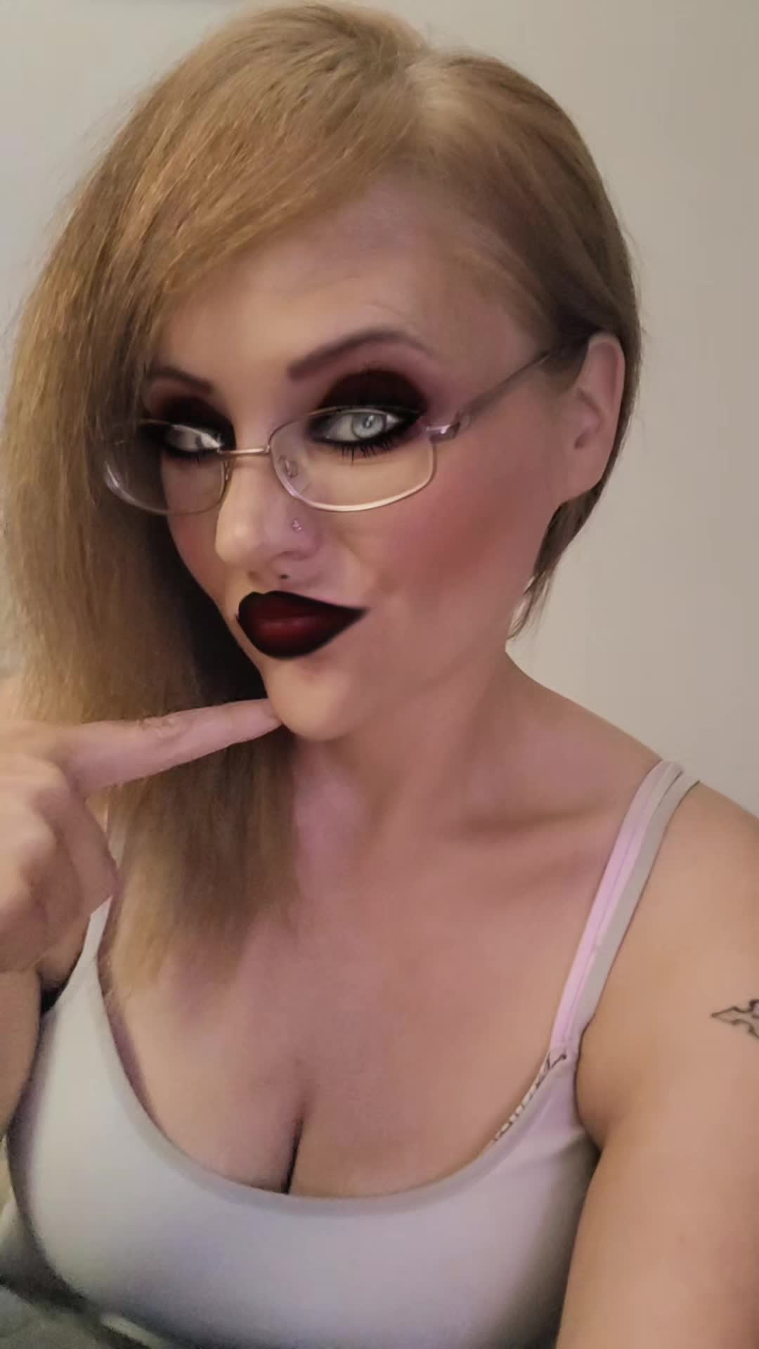 @Fire_Angel