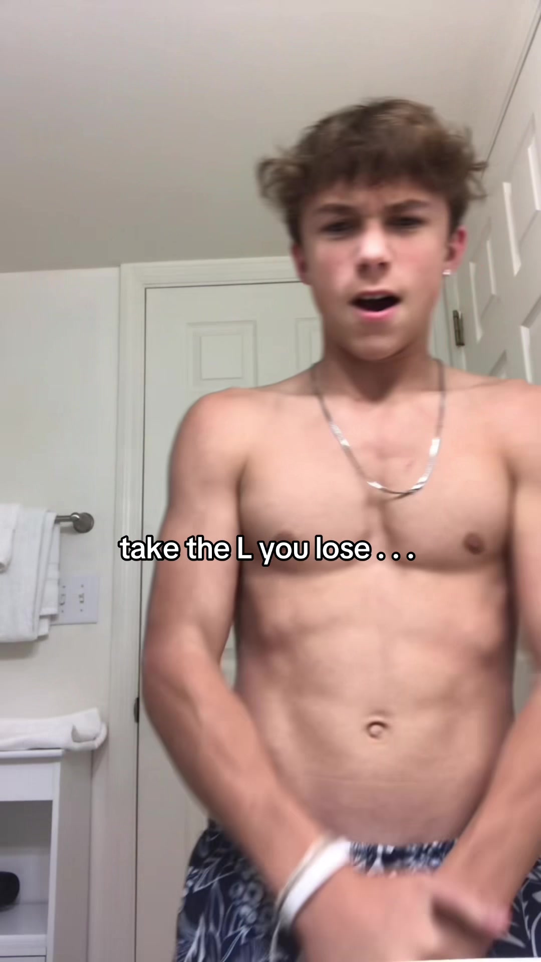 @d33jaee_lifts