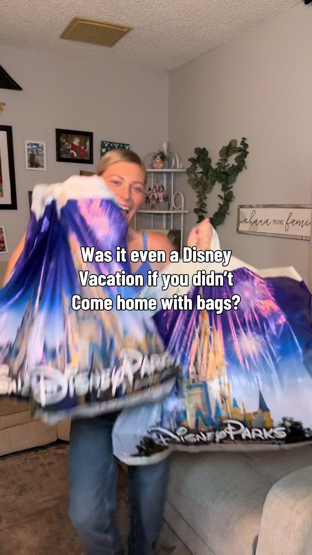 @DisneySarah23