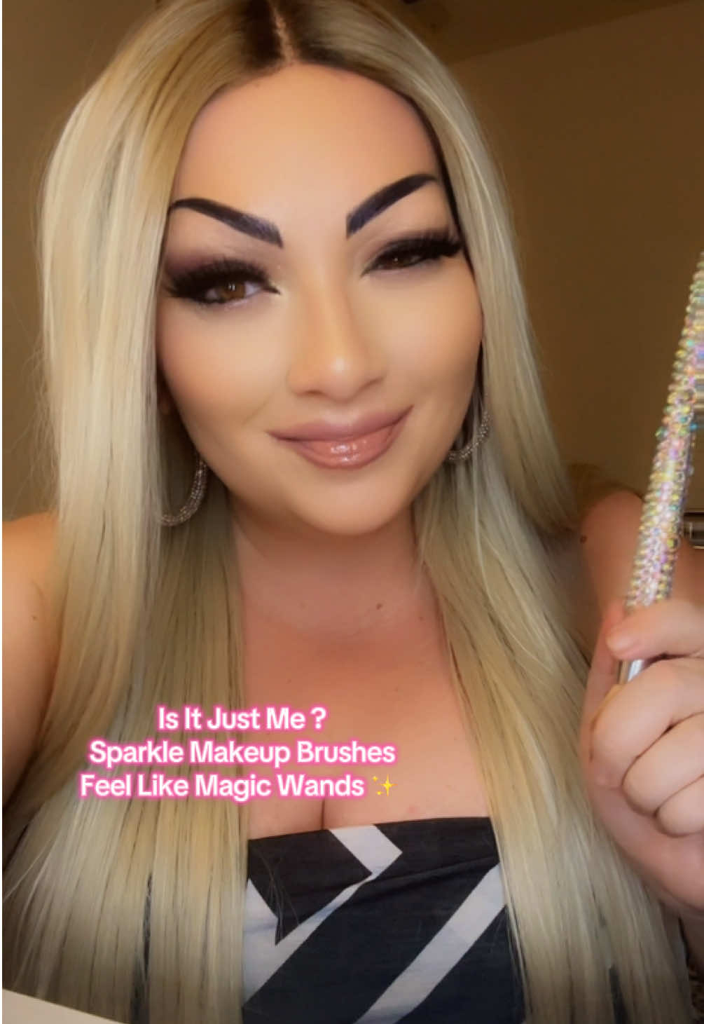 @✨ Kosmic Queen Beauty ✨
