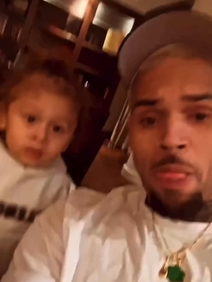 @chrisbreezybrown